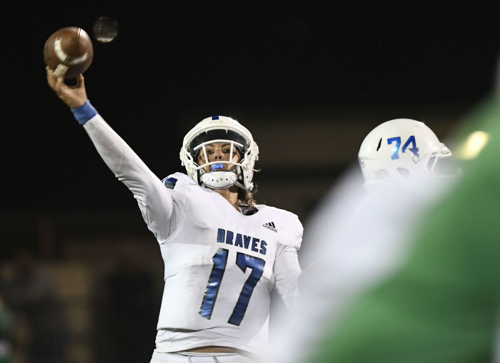 092719 Lompoc SJ football 15.jpg